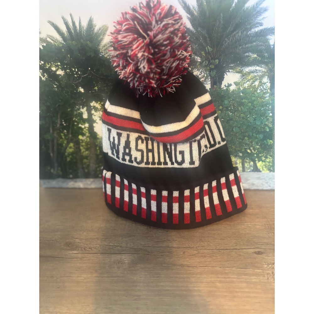 City Hunter USA Washington‎ DC Beanie Black Red White Pom Pom Knit Cap Souvenir